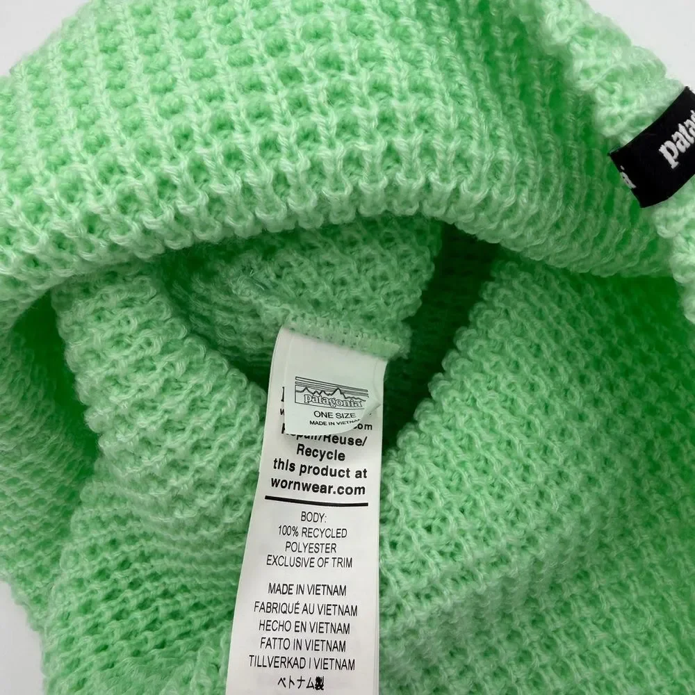 Patagonia women’s snow drifter mint knit beanie one size outdoor NWT